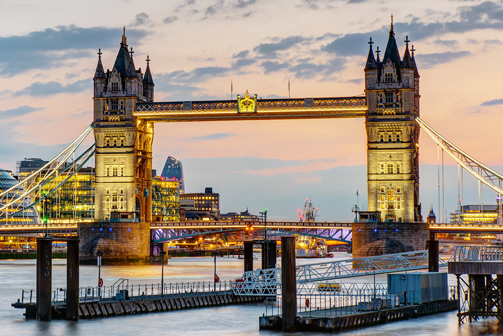 UK Delights With 3 Nights Queen Mary Cruise